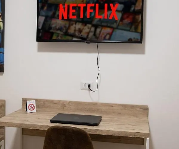 Domus Coriolano 아파트 *